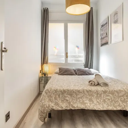 Tamarit Apartmán *